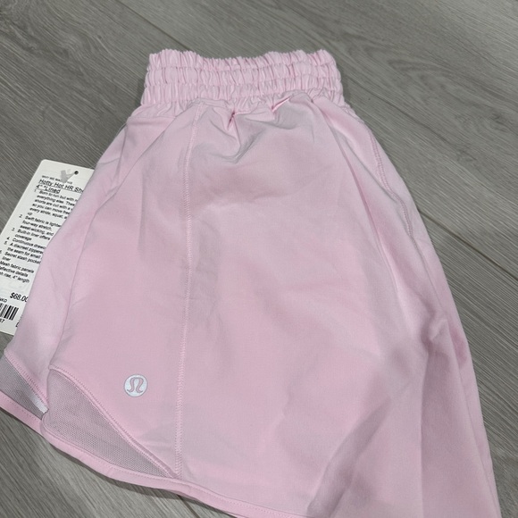 lululemon Hotty hot - Picture 1 of 4